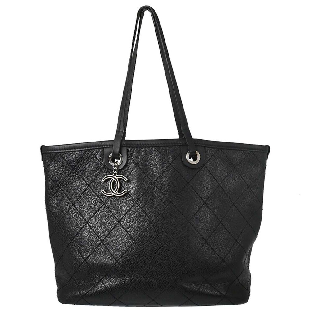 Chanel Fever Tote Quilted Caviar Medium